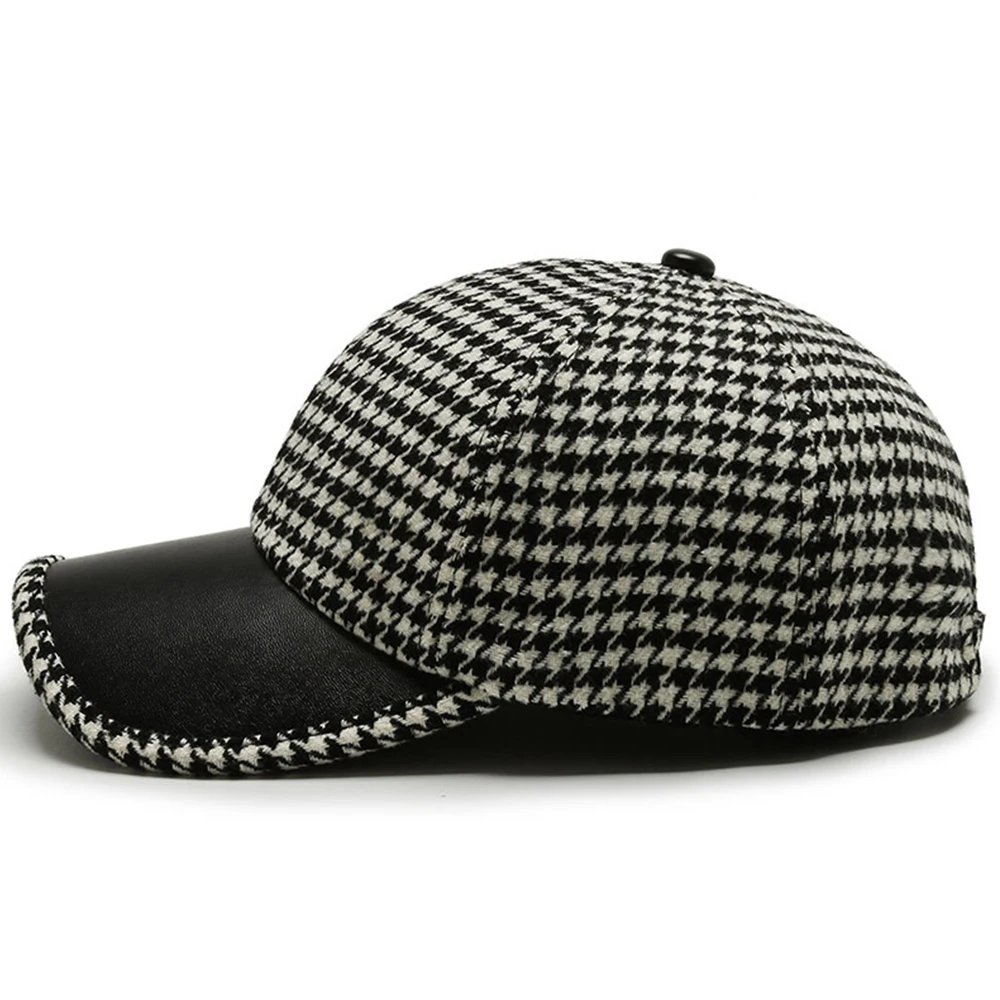 Houndstooth Pattern Leather Cap