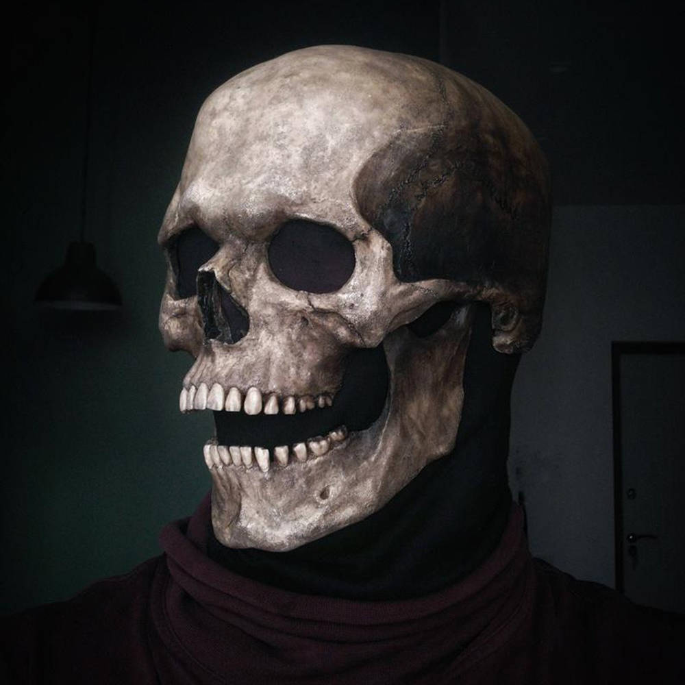 Halloweenova realistická maska kostlivce zakrývající celou hlavu s pohyblivou čelistí