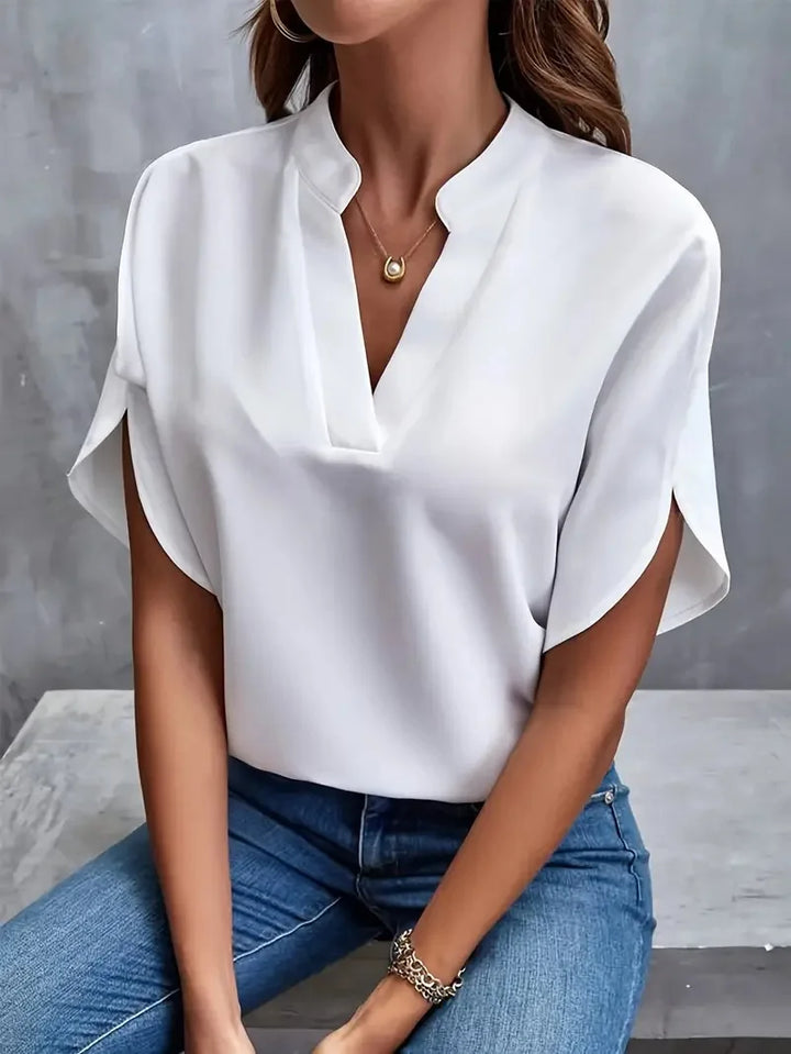 Margot | Blusa Feminina Descontraída com Decote em V e Mangas Curtas