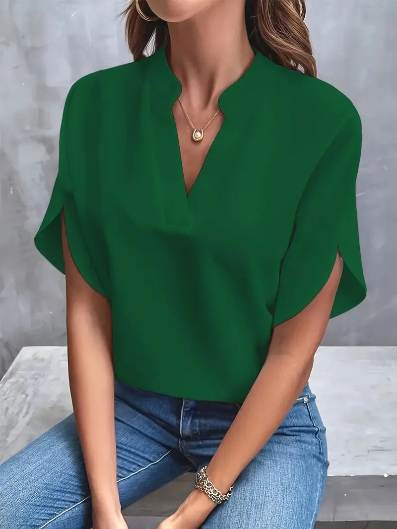 Margot | Blusa Feminina Descontraída com Decote em V e Mangas Curtas