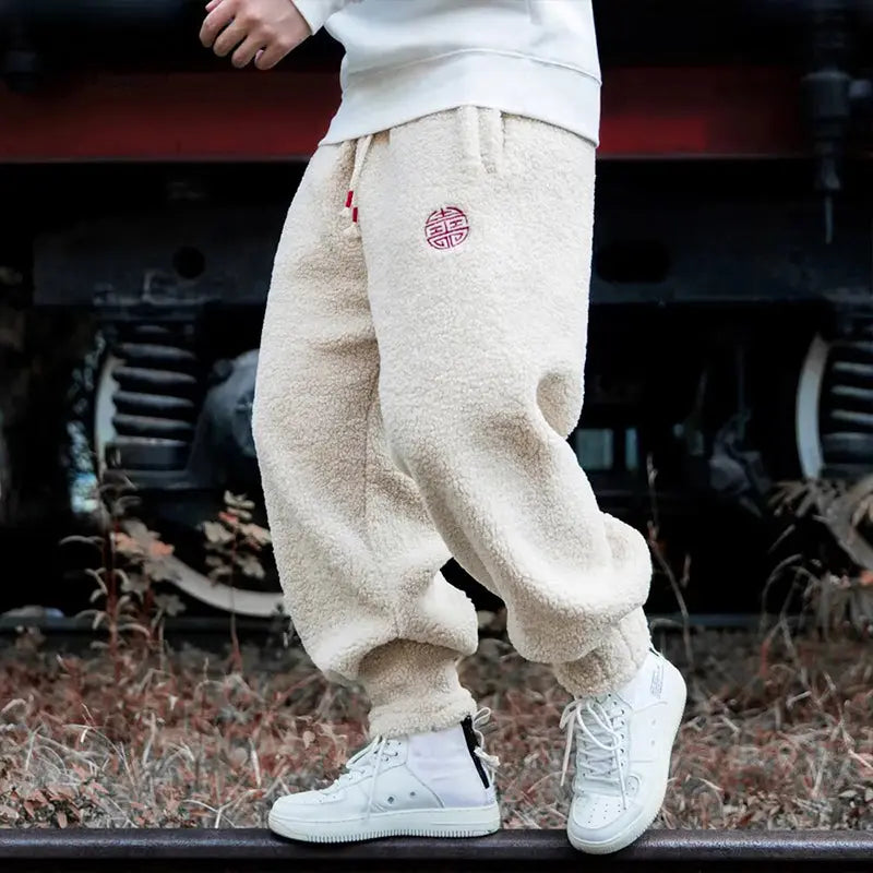 Urban Trendsetter Fleece Joggers for Comfort and Style-MODAUTLET