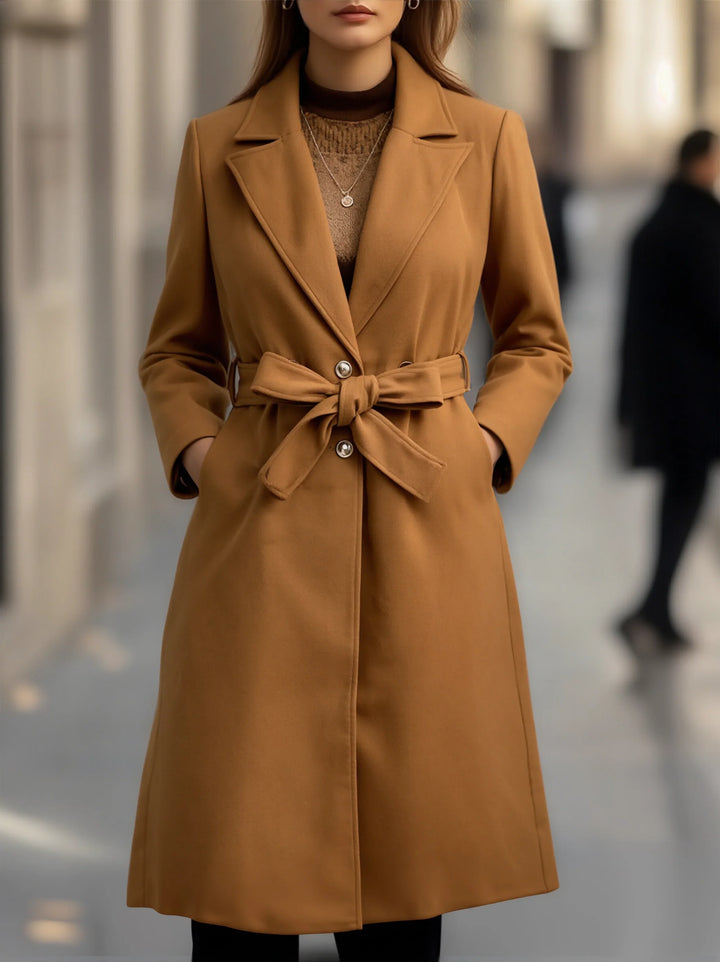 Kamelfärgad dubbelknäppt långärmad trenchcoat med skärp för kvinnor