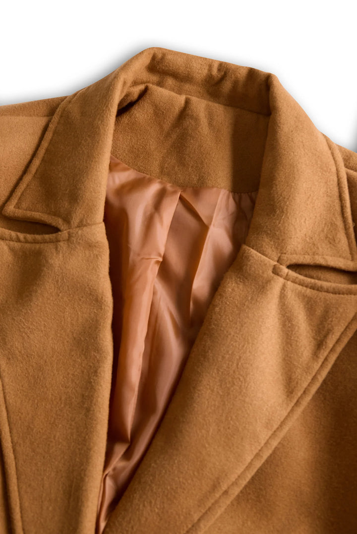 Kamelfärgad dubbelknäppt långärmad trenchcoat med skärp för kvinnor
