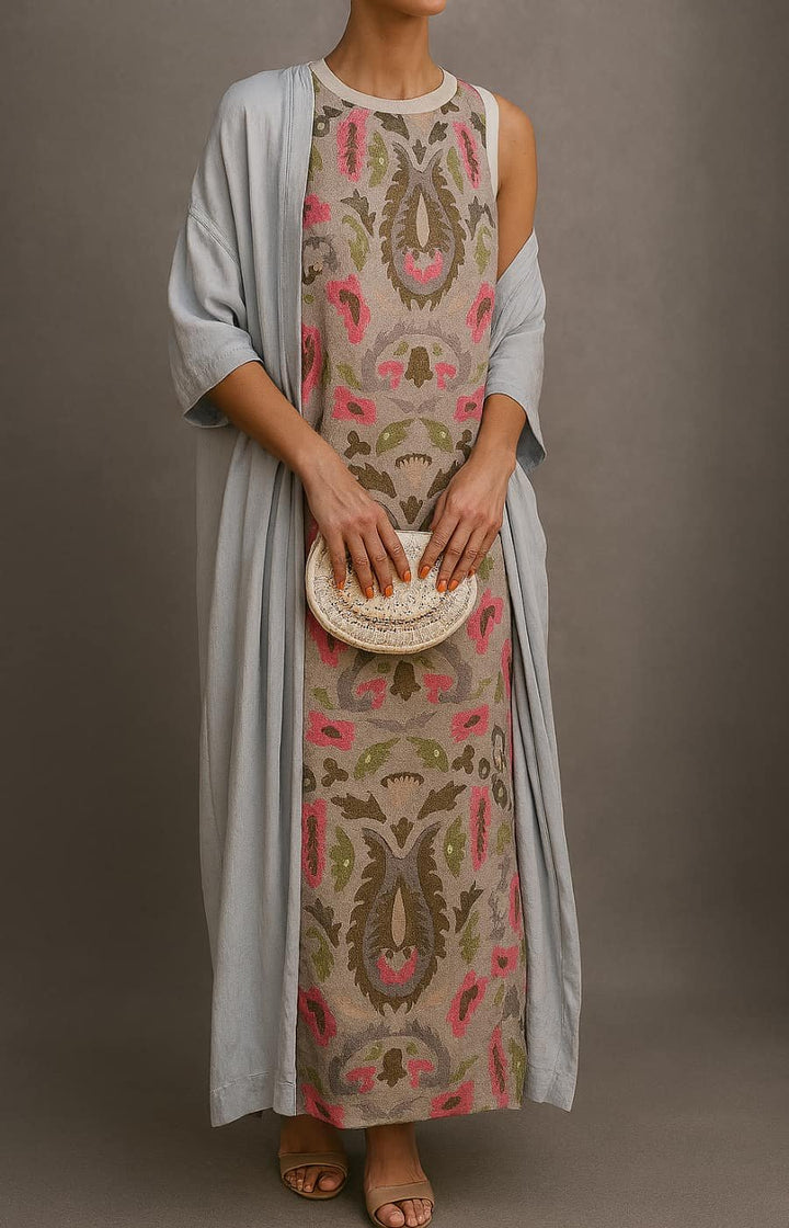 Lily | Completo da donna con abito lungo senza maniche ricamato a fiori