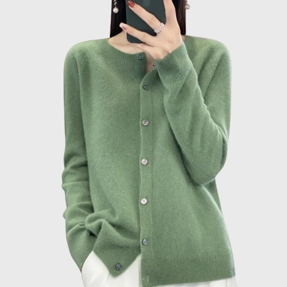 Emily | Rundhalset sweater med knapper foran i merinould til kvinder