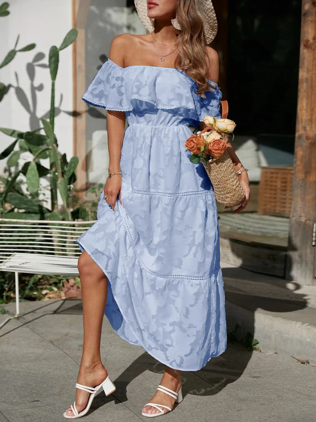 Morgan | Robe maxi à volants et épaules dénudées pour femmes, idéale pour les mariages