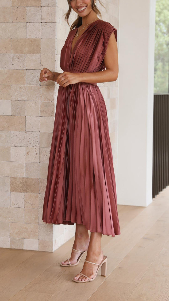 Nicole | Vestido midi plisado con escote en V para mujer, ideal para invitadas de boda