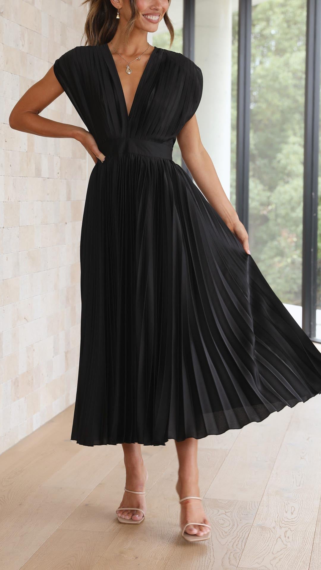 Nicole | Vestido midi plisado con escote en V para mujer, ideal para invitadas de boda
