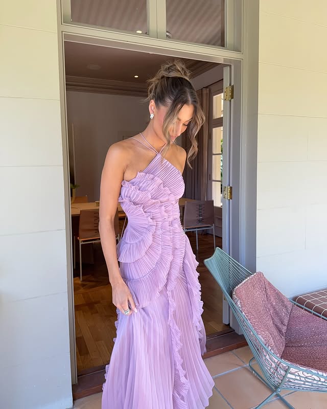 Brooklyn | Maxikleid mit Rüschen und Neckholder für Hochzeitsgäste, Damen