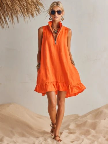 Amelia | Robe mini sans manches pour femme avec demi-fermeture éclair et volants
