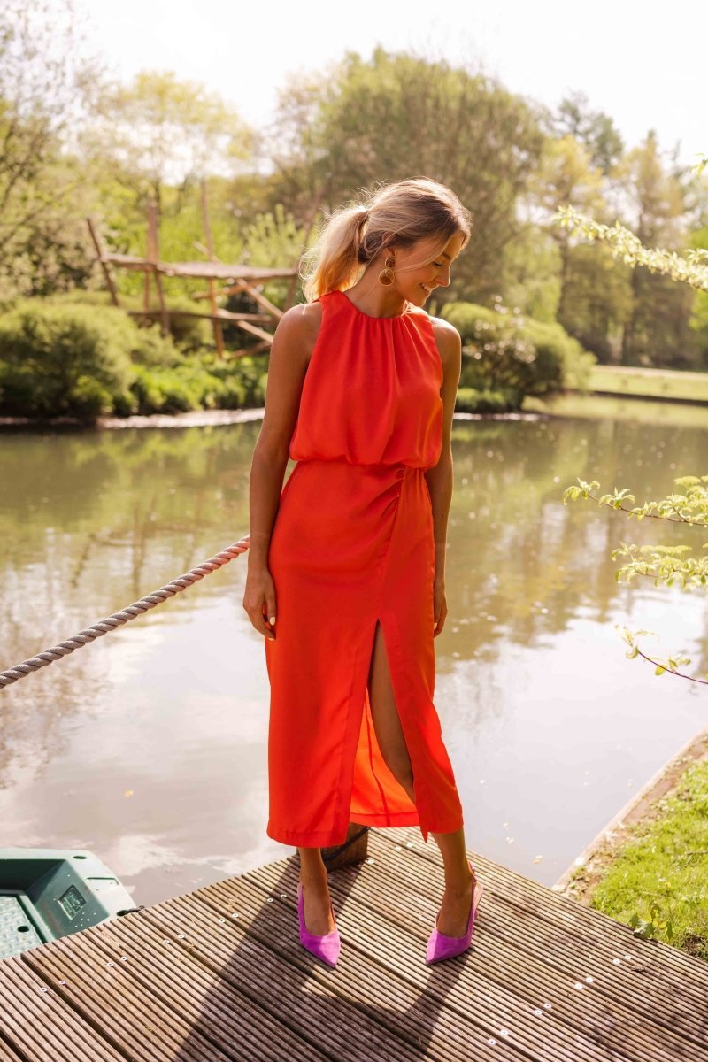 Emily | Robe midi sans manches pour femme à col rond avec fente latérale