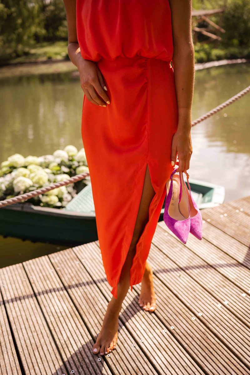 Emily | Robe midi sans manches pour femme à col rond avec fente latérale